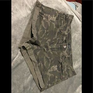 Forever 21 military green shorts